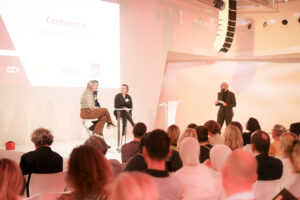 Het panelgesprek tijdens de conferentie Ondermijnende Krachten